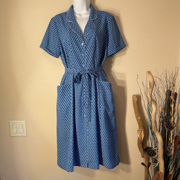 Appleseed's Dresses & Skirts - Retro shirt dress Appleseed's NWT blue satin trim, belt Pockets 14P Cottage